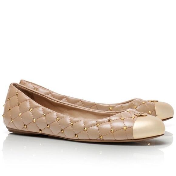 Tory Burch Kaitlin Taupe Gold Cap Toe Studded Medallion Slip On Ballet Flats 6.5 - Picture 2 of 9